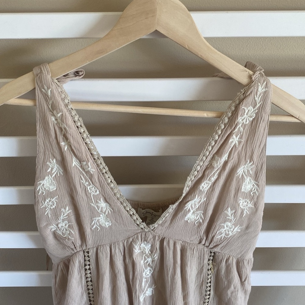 NWT Jessica Simpson Beige Sundress Tie Shoulder Bohemian Embroidered Dress Sz M - Picture 3 of 14